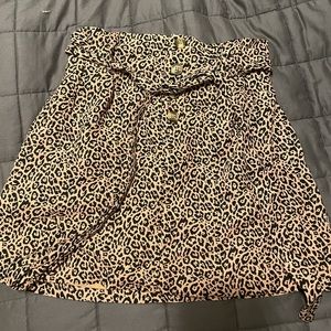 American Eagle leopard print mini skirt